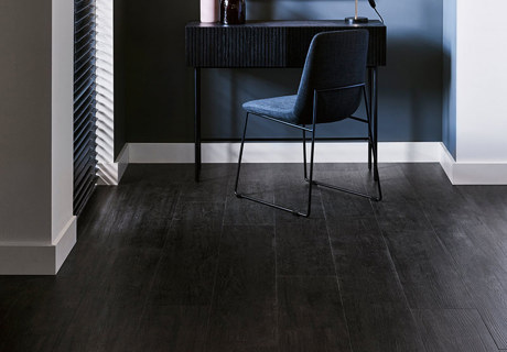 Bold Black & White Flooring for Your Home