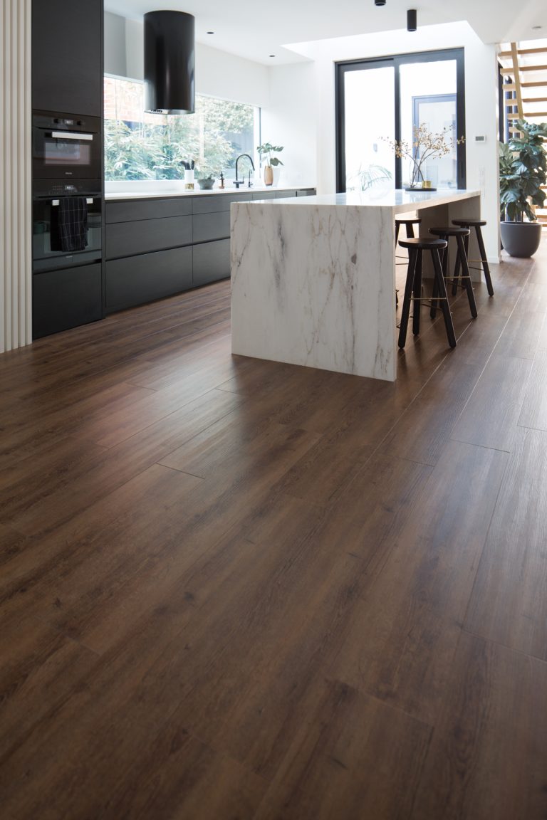 Genero-Looselay-WB-Cherry-Oak-1-768x1152.jpg Genero-Looselay-WB-Cherry-Oak-1-768x1152.jpg